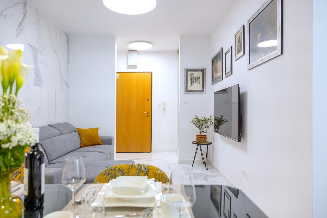 Lux Holiday Apartment Tony @ 10 Min Znjan Beach Split Ngoại thất bức ảnh