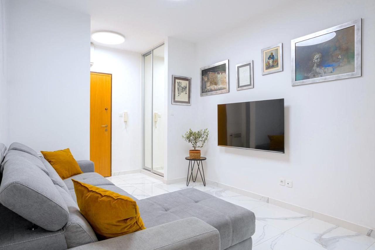 Lux Holiday Apartment Tony @ 10 Min Znjan Beach Split Ngoại thất bức ảnh